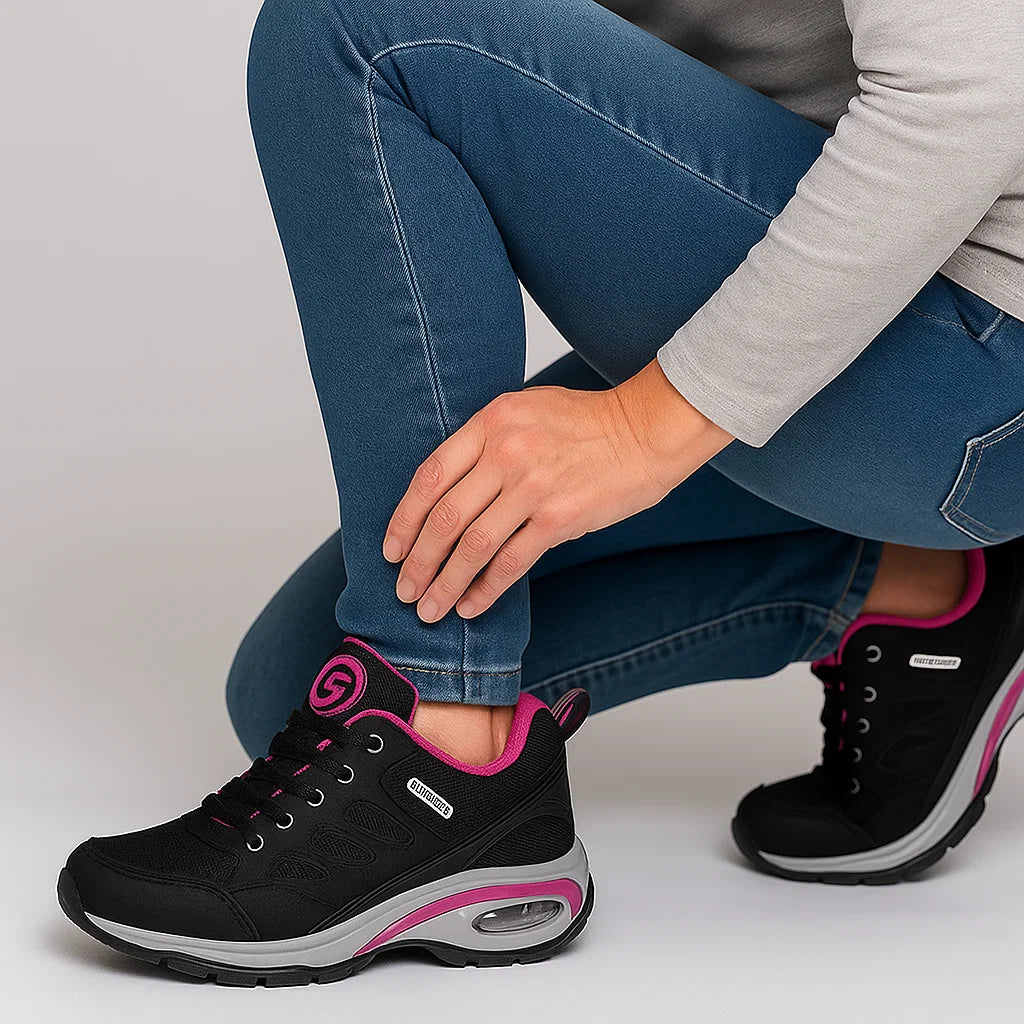 Hiking Shoes – Women